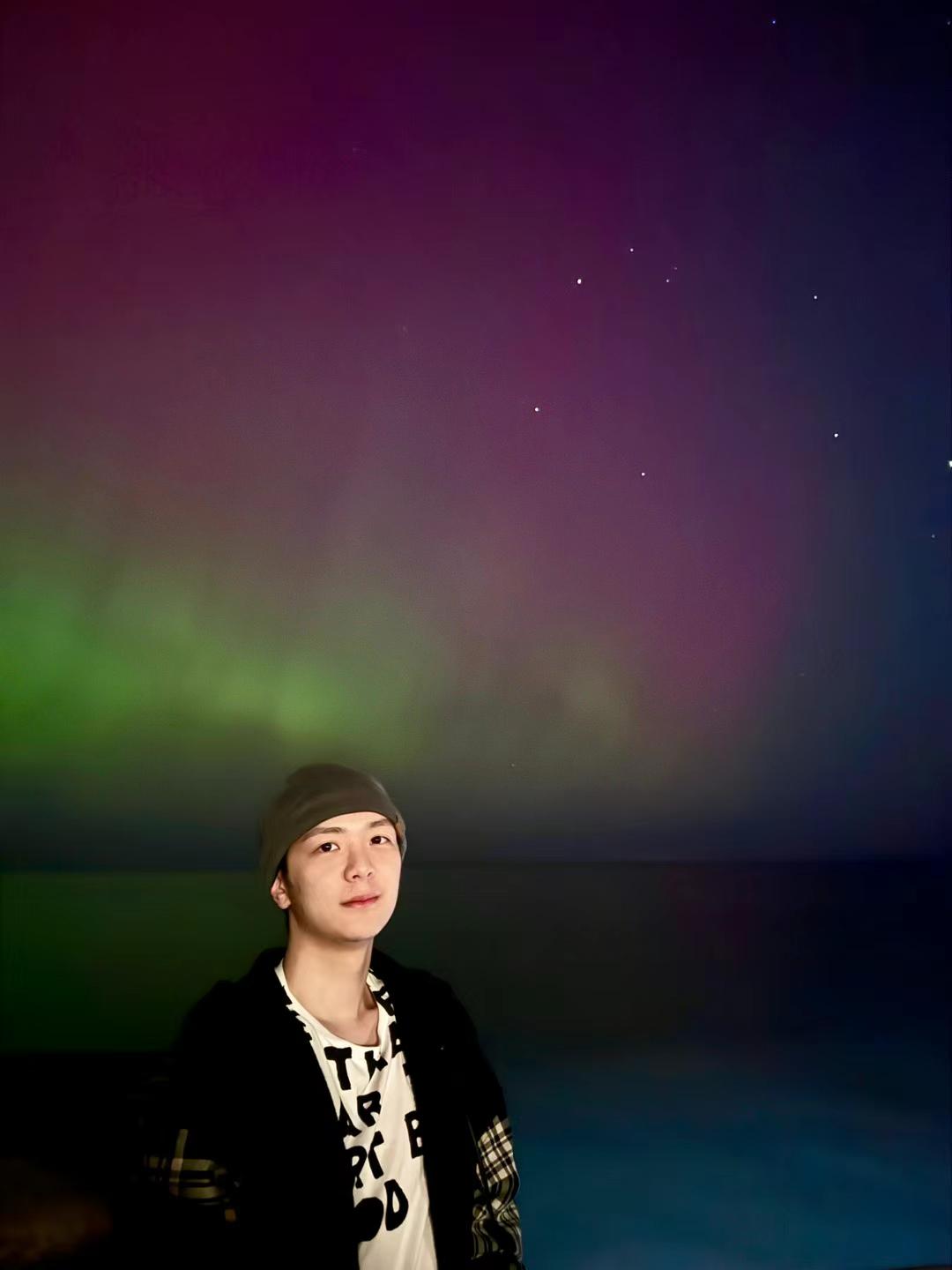 Portrait of Mingxuan (Adrian) Cao - Dark Theme